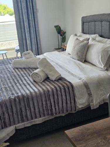 Katil atau katil-katil dalam bilik di Penthouse studio apartment
