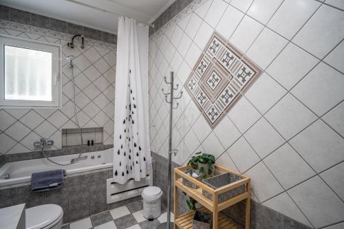 ANGEL , Luxury 2BD apartment next to the Beach