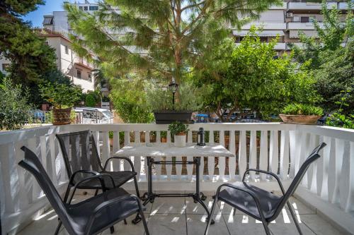 ANGEL , Luxury 2BD apartment next to the Beach