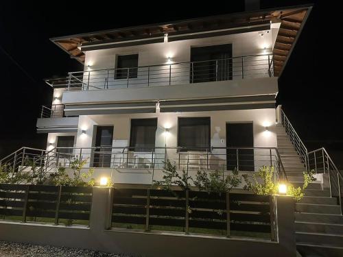 Diamond Light Apartments