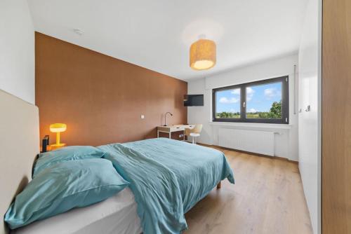 Katil atau katil-katil dalam bilik di Villa66 Private bedroom 3 - Shared Kitchen