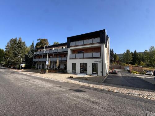 Budova, v ktorej sa apartmán nachádza