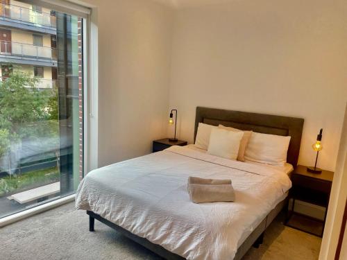 Ένα ή περισσότερα κρεβάτια σε δωμάτιο στο Modern Ensuite Double Bedroom