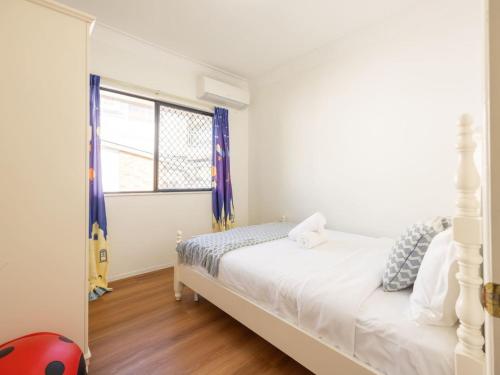 Cama o camas de una habitación en River View 5B Home near Freeway Shops Loganholme