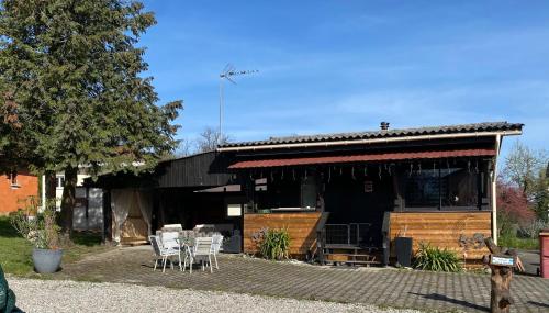 Le chalet de la prairie