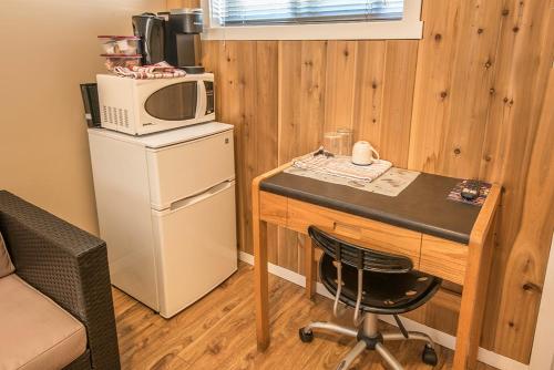 Dapur atau dapur kecil di Lone Star Motel