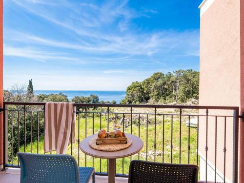 Apartments Villa Lukas - ''No 1'' One-Bedroom Apartment with Balcony and Sea View