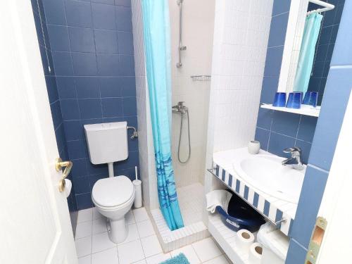 Apartments Trstenica-Two Bedroom Apartment with Balcony E