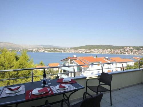 Apartments Villa Moonlight - Two Bedroom Apartment with Sea View Balcony and Terrace Delux