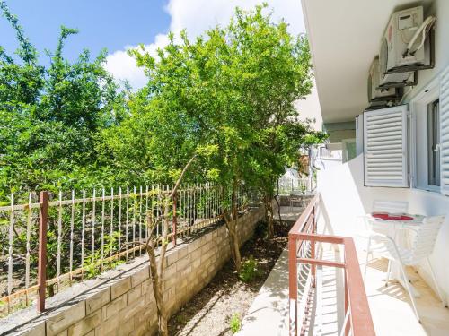 Apartments & Rooms Bari i - Standard Studio Apartment with Balcony and Garden View G1-6