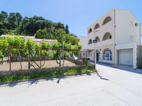 Apartments & Rooms Bari i - Standard Studio Apartment with Balcony and Garden View G1-6
