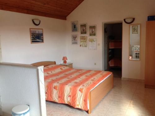 Holiday Home Oliva - Holiday House with Terrace and Sea View