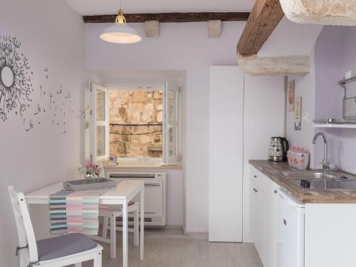 Studio Apartment Lumia - Studio Apartment