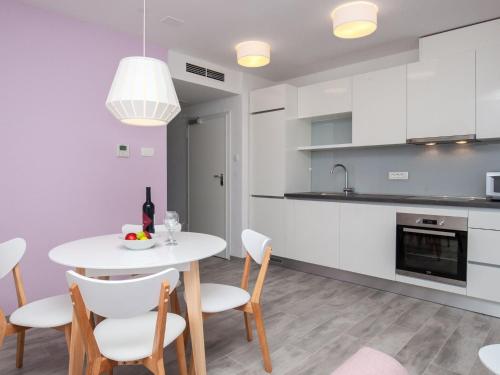 Apartments Dva Galeba - One Bedroom Apartment with Partial Sea View 104