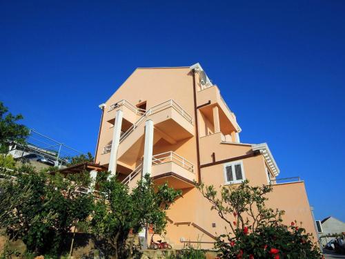 Apartments Anita - Two bedroom apartment with balcony and Sea View