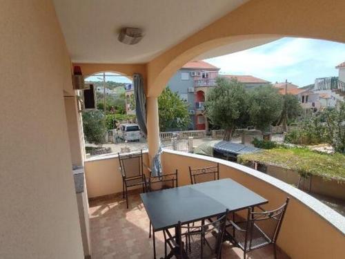 Apartments Vala - One Bedroom Apartment with Sea View A2