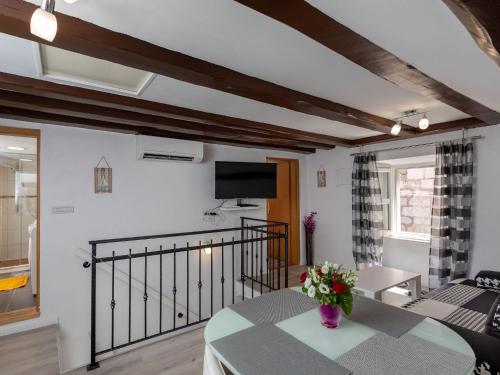 Old Town Charming Nest - One Bedroom Apartment