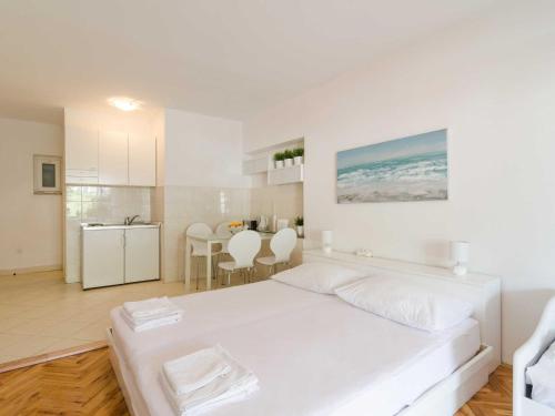 House Apartments Ariva - Superior Studio Apartment with Balcony 3 Adults - A3