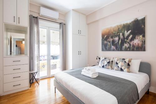 Selany's Chic Apartment in the Heart of Athens