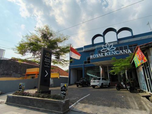 Gambar di galeri bagi Royal Kencana Hotel powered by Cocotel di Jepara