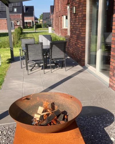Kemudahan BBQ tersedia untuk tetamu di rumah percutian