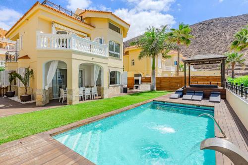 Villa Los Cristianos (Beach & Relax & Golf)