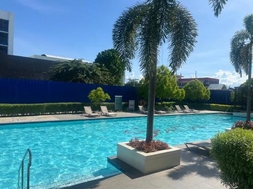 Swimmingpoolen hos eller tæt på Sunshine davao centro spatial