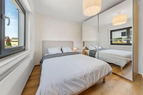 Katil atau katil-katil dalam bilik di Villa66 - Private Bedroom 6 - Shared Kitchen
