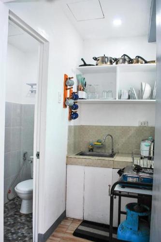 Ένα μπάνιο στο Woza Inn Boracay