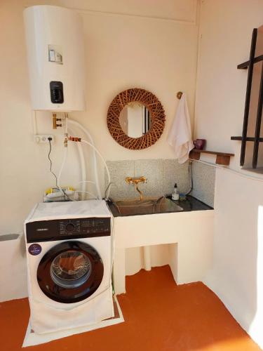 Dapur atau dapur kecil di Bella Durmiente - medieval y romántico!