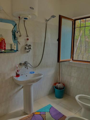 Koupelna v ubytování Hera guesthouse