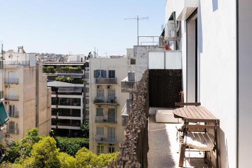 Luxury 1BR by Acropolis Museum & Metro