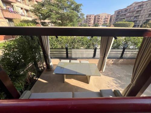 Balkoni atau teres di New 2BR Apt with Garden for Rent in Prime Location in Rehab City شقة بحديقة للايجار بالرحاب مجموعة 77