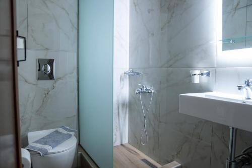 Galería fotográfica de Kallinikos Guesthouse en Kato Loutraki