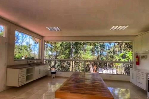 Η κουζίνα ή μικρή κουζίνα στο Canto araucarias