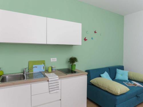 Apartments Villa Karmen - One-Bedroom Apartment with Terrace Olive
