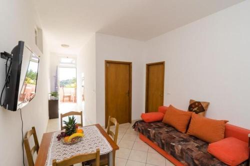 Apartments Mamma Mia - Comfort One Bedroom Apartment with Terrace