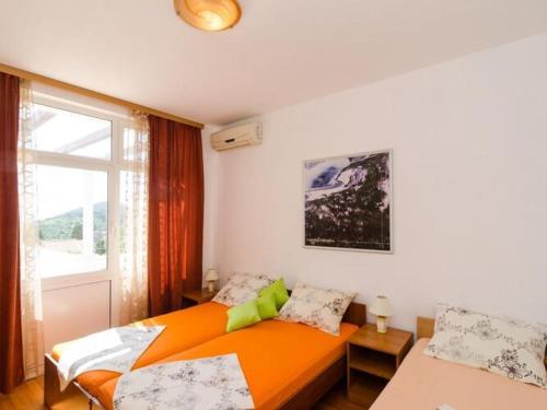 Apartments Mamma Mia - Comfort One Bedroom Apartment with Terrace