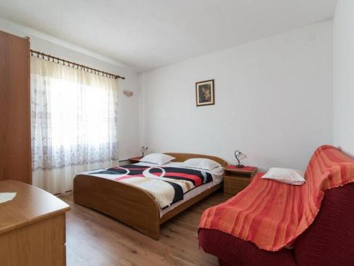 Apartment Alana - Two Bedroom Apartment with Terrace and Sea View - ST