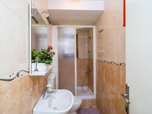 Apartments Stella - Three-Bedroom Apartment with Balcony and Terrace