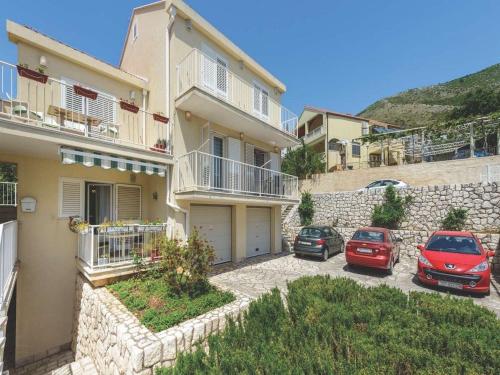 Apartment Viva la Vita - Two-Bedroom Apartment with Shared Pool