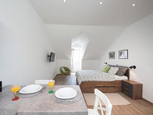 Apartments Horizon - Deluxe Studio with Balcony and Sea View