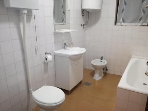 House Karlo Apartments - One-Bedroom Apartment with Terrace and Sea View A1