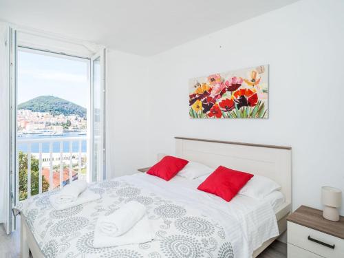 Apartment Cvjetkovi - Two Bedroom Apartment with Terrace and Sea View