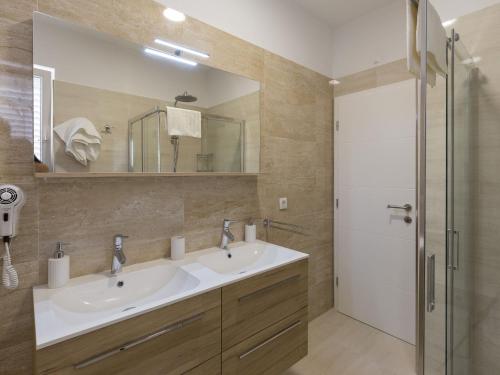 Amorino of Dubrovnik Apartments - Studio Apartment with Terrace and Sea View Apartment Lavanda