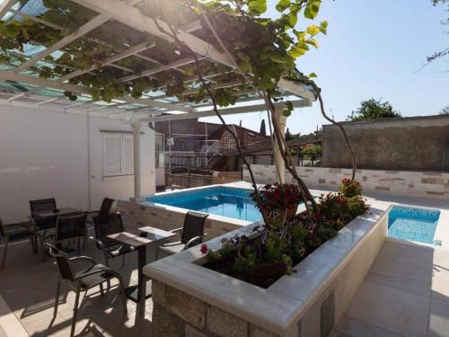 Guest House Kusalo- Studio Apartment with Patio Studio 1