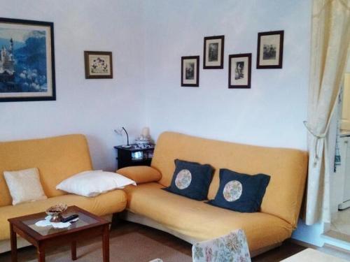 Apartment Agata - Two Bedroom Apartment with Terrace and Sea View ST