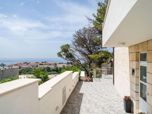 Apartment Eulalija- One-Bedroom Apartment with Terrace and Sea View