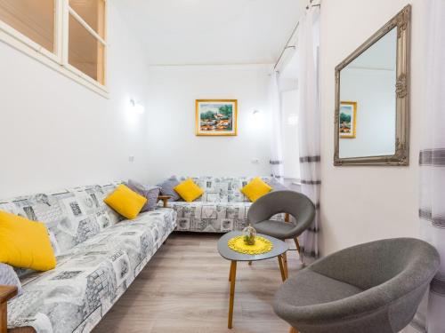 Apartment in Dubrovnik for 6 people