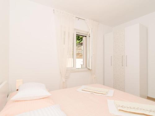 Apartments Marmo - Comfort One Bedroom Apartment with Balcony and Sea View Apartman 2